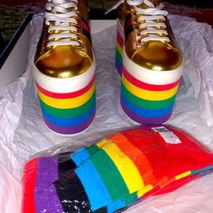 Worn once Authentic Gucci rainbow platform